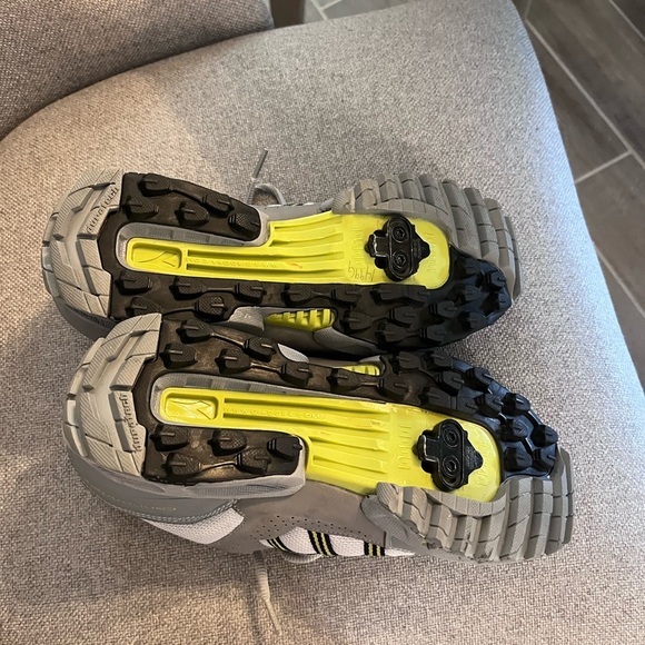 Cannondale Women’s Cycling Shoes‎ - Picture 3 of 6